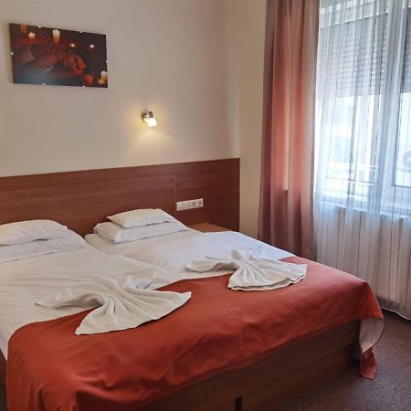 Complex Comfort Hévíz Εξωτερικό φωτογραφία