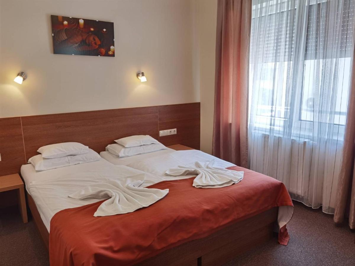 Complex Comfort Hévíz Εξωτερικό φωτογραφία